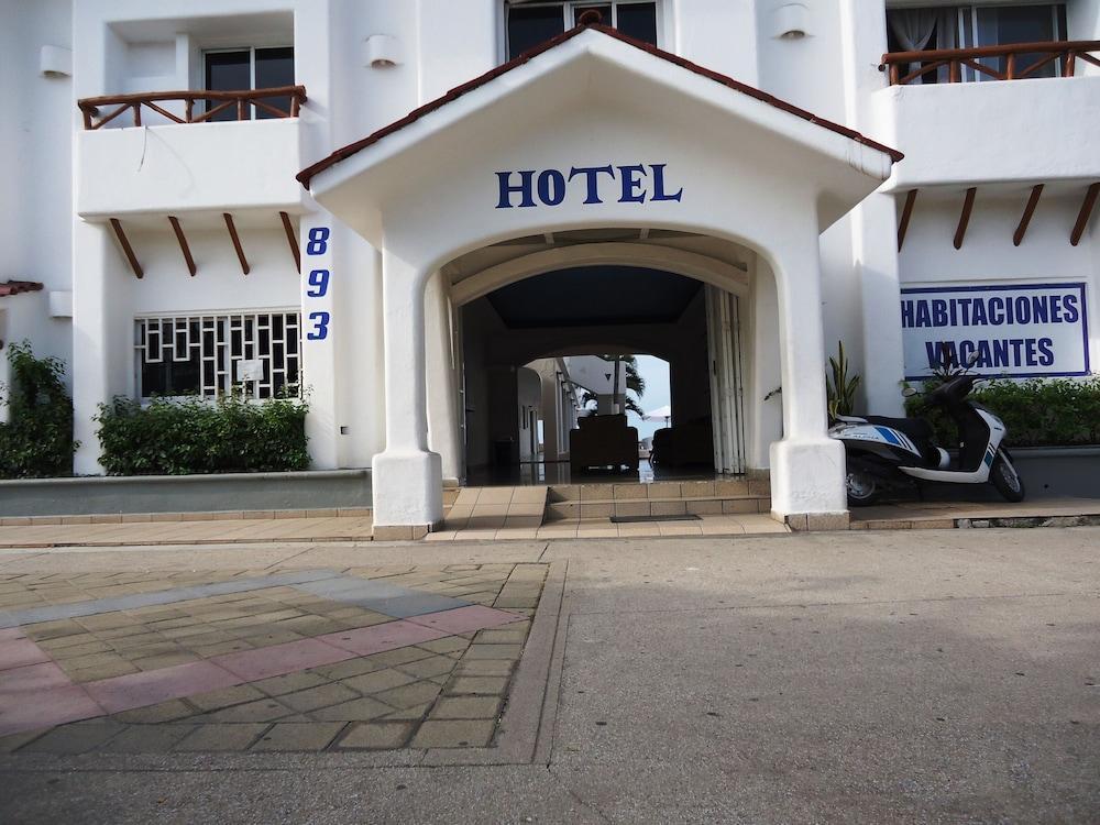 Hotel Bagasi Manzanillo Eksteriør bilde